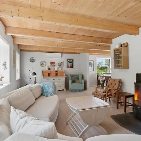 Aarni - 6-5km From The Sea By Interhome 度假居